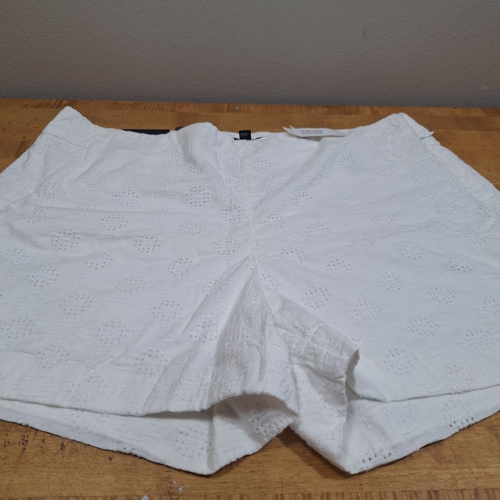 New Banana Republic Shorts Wom Sz 14 White Eyelet 4 In Inseam Cotton Summer